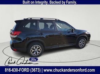 Used 2023 Subaru Forester Premium video 3