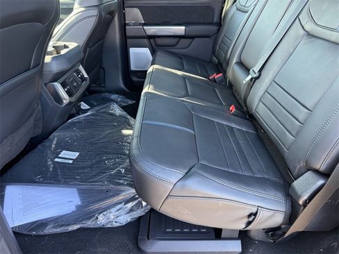 New 2025 Ford F250 Platinum w/ Tremor Off-Road Package image 10
