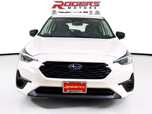 Certified 2024 Subaru Impreza 2.0i image 2
