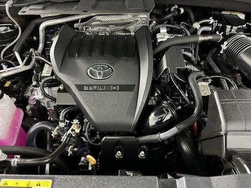 Used 2024 Toyota Grand Highlander AWD Hybrid image 38