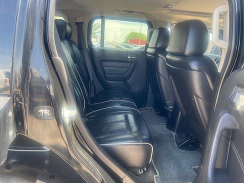 Used 2008 HUMMER H3 Luxury image 25
