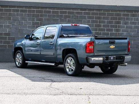 Used 2013 Chevrolet Silverado 1500 LTZ w/ LTZ Plus Package AWD/4WD image 4