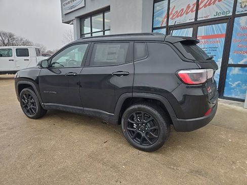 New 2026 Jeep Compass Latitude AWD/4WD image 6
