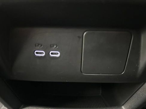 Used 2025 Buick Enclave Preferred FWD image 28