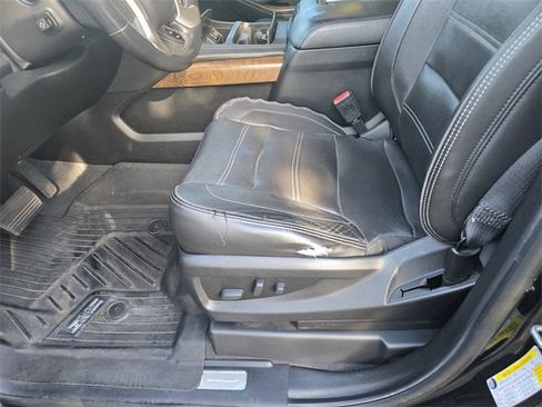 Used 2019 GMC Yukon Denali w/ Denali Ultimate Package image 23