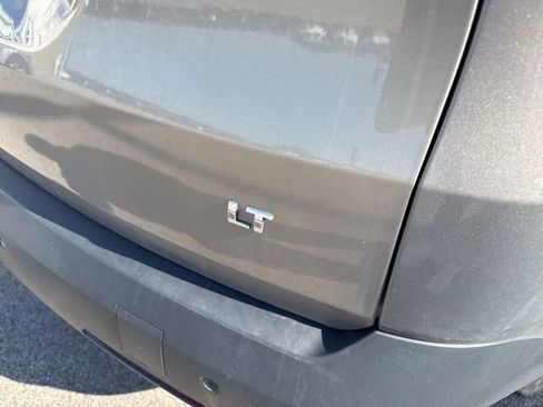 Used 2019 Chevrolet Traverse LT w/ LT Premium Package AWD/4WD image 8