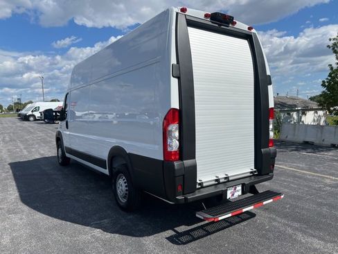 Used 2024 RAM ProMaster 3500 w/ Delivery Van Package image 3