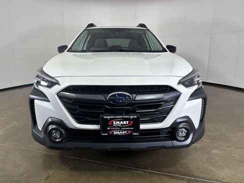 Used 2025 Subaru Outback Premium AWD/4WD image 6