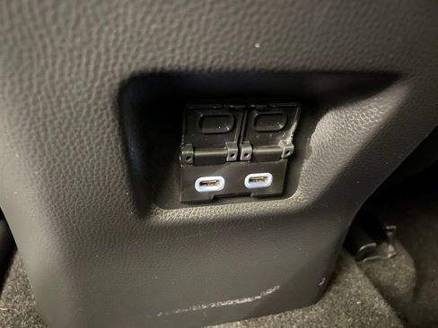 Used 2023 Toyota RAV4 XLE image 38