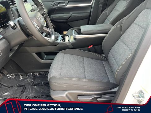 New 2027 GMC Terrain Elevation FWD image 9