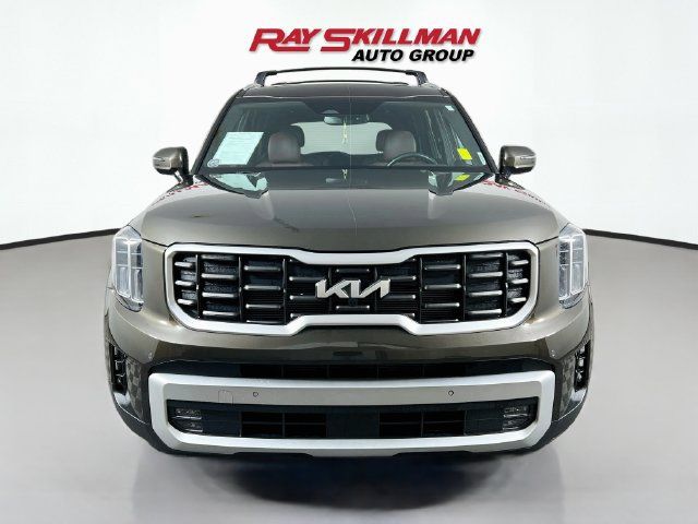 Used 2024 Kia Telluride SX AWD/4WD image 2