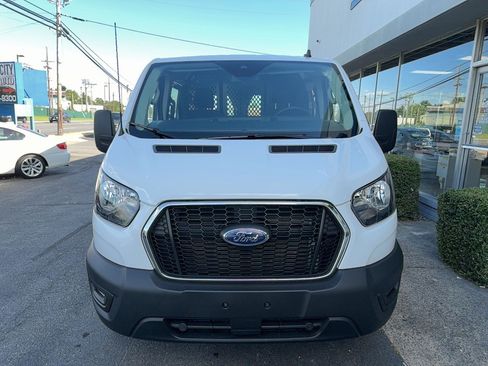 Used 2024 Ford Transit 250 Low Roof w/ Exterior Upgrade Package RWD image 28