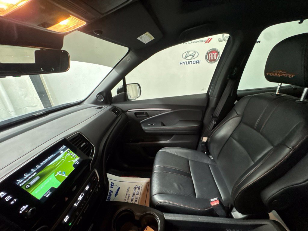 Used 2022 Honda Passport TrailSport image 29