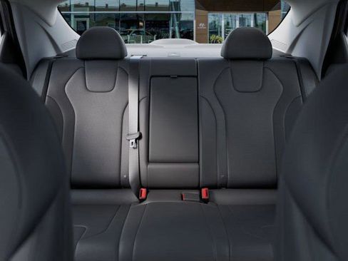 New 2026 Hyundai Elantra Limited image 13