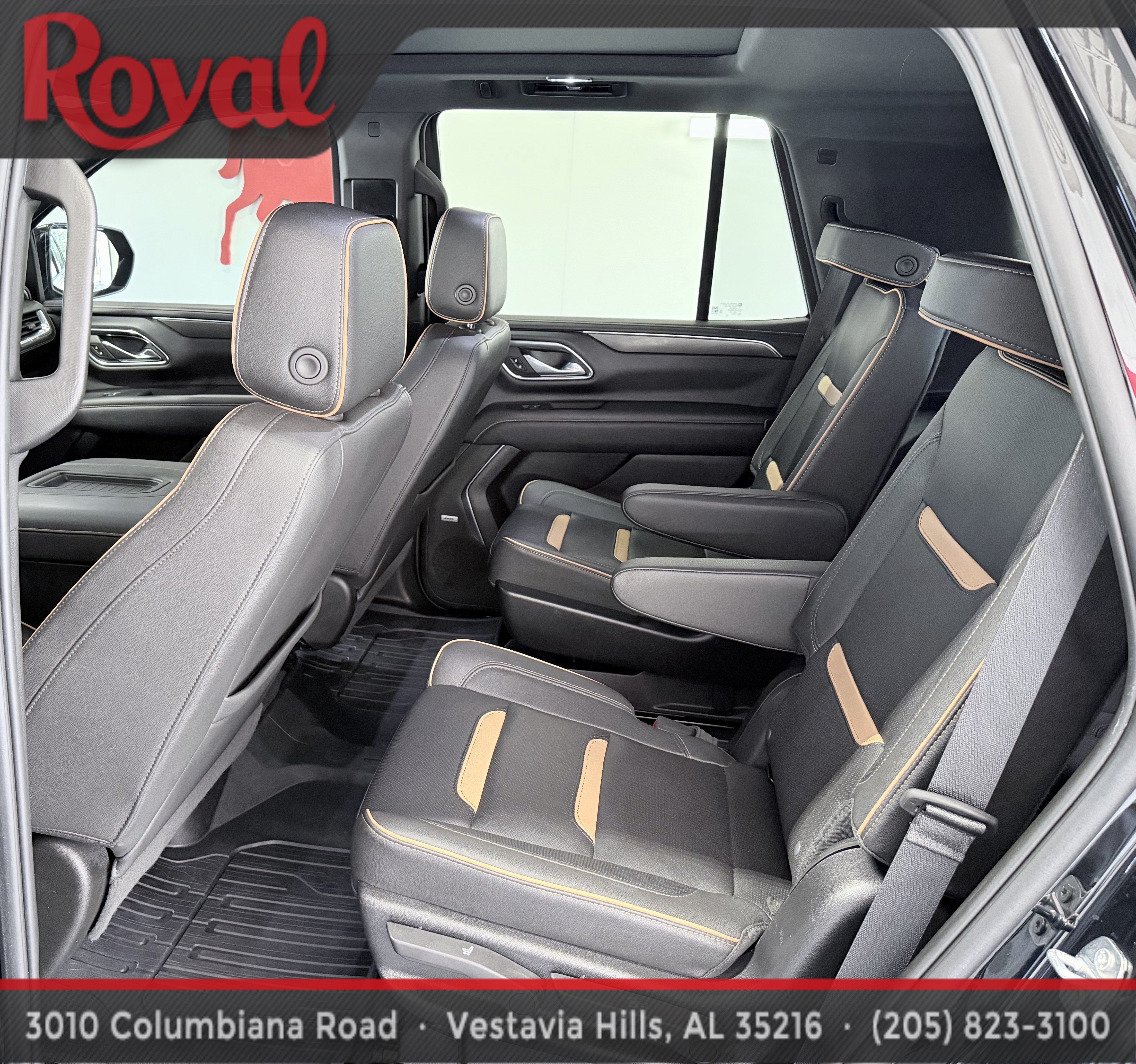 Used 2023 GMC Yukon AT4 w/ AT4 Premium Package AWD/4WD image 15