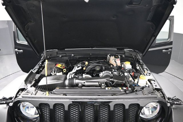 Used 2022 Jeep Wrangler Unlimited Sport AWD/4WD image 22