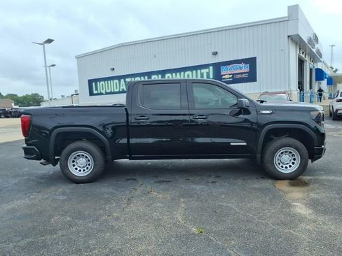 Used 2025 GMC Sierra 1500 Elevation RWD image 4