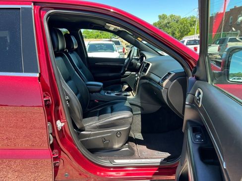 Used 2016 Jeep Grand Cherokee Limited image 22