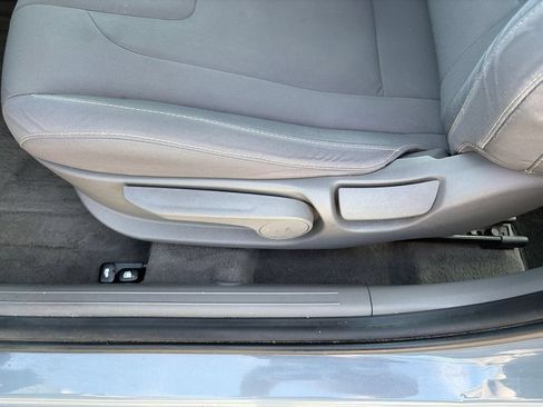 Used 2021 Hyundai Elantra SEL FWD image 16