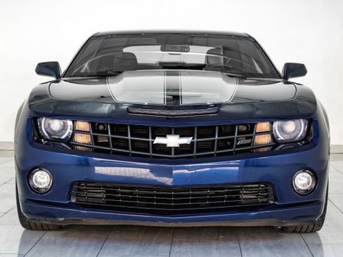 Used 2011 Chevrolet Camaro SS w/ RS Package image 3