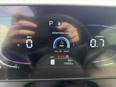 Certified 2025 Kia Sportage EX image 6