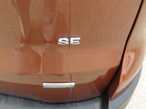 Used 2020 Ford EcoSport SE w/ SE Convenience Package FWD image 11