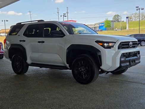 Used 2025 Toyota 4Runner SR5 image 7