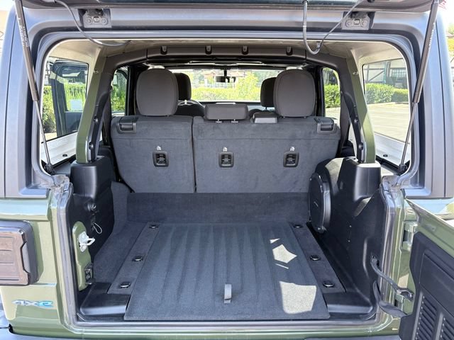 Used 2023 Jeep Wrangler Unlimited Rubicon 4xe AWD/4WD image 27