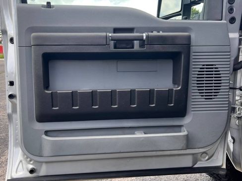 Used 2016 Ford F350 XL AWD/4WD image 12