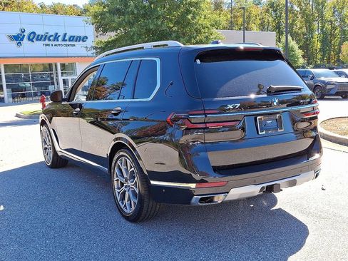Used 2023 BMW X7 xDrive40i w/ Premium Package image 4