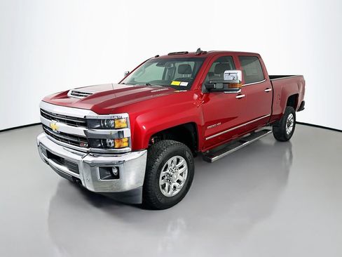 Used 2019 Chevrolet Silverado 2500 LTZ w/ Duramax Plus Package AWD/4WD image 3