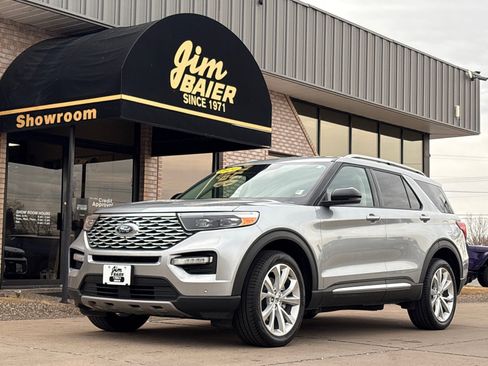 Used 2024 Ford Explorer Platinum w/ Technology Package image 1