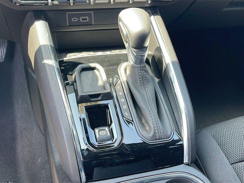 New 2025 GMC Canyon Elevation image 19