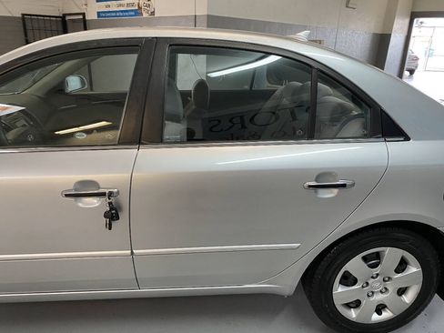 Used 2009 Hyundai Sonata GLS w/ Popular Equipment Pkg 2 FWD image 10