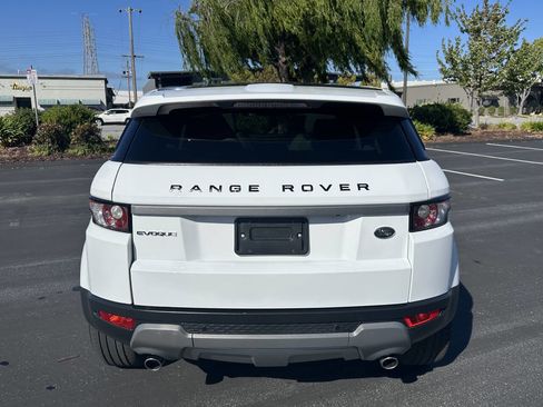 Used 2014 Land Rover Range Rover Evoque Pure Plus AWD/4WD image 8