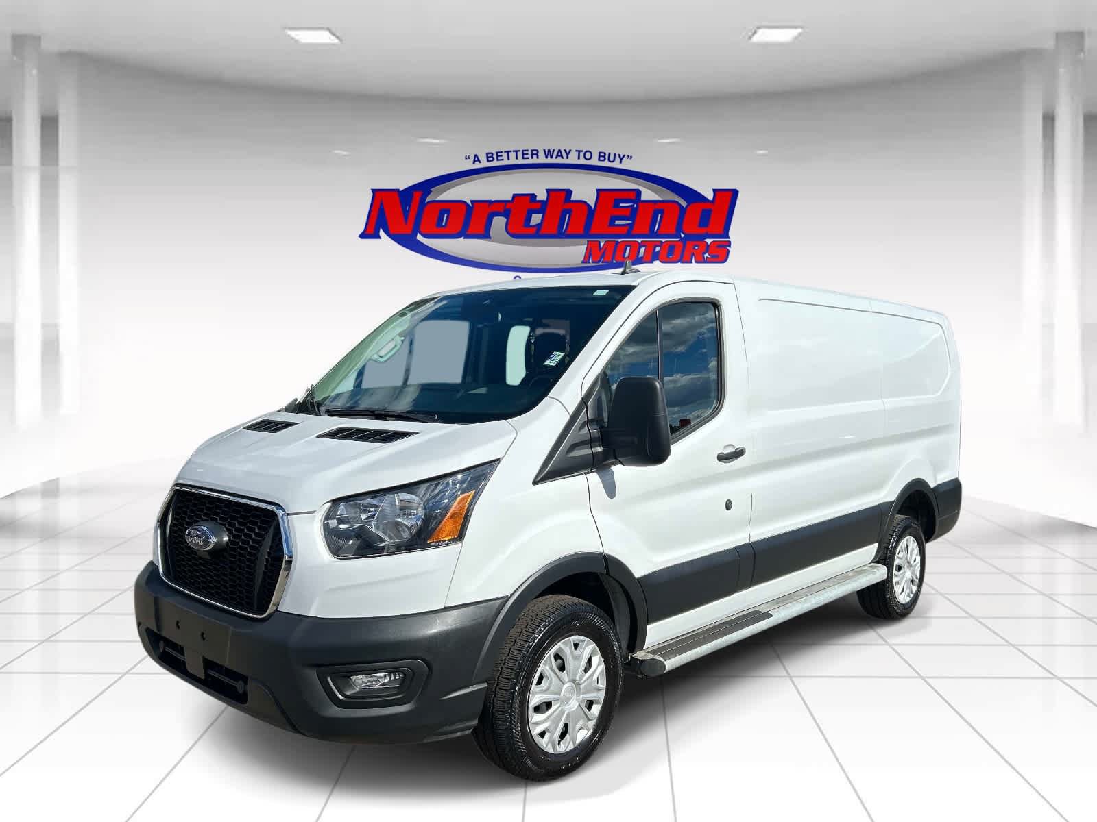 Used 2025 Ford Transit 250 Low Roof w/ Exterior Upgrade Package RWD image 7