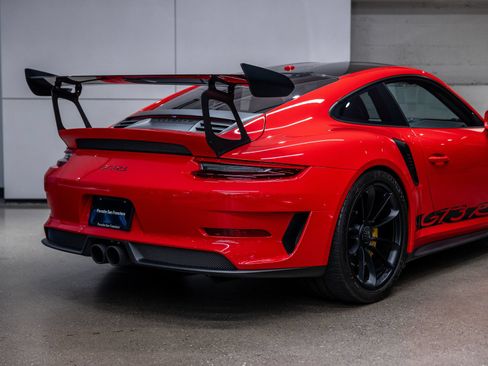 Certified 2019 Porsche 911 GT3 RS RWD image 31