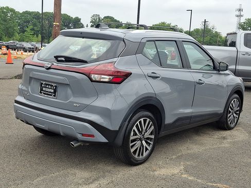 Certified 2024 Nissan Kicks SV w/ Interior Electronics Package FWD image 7