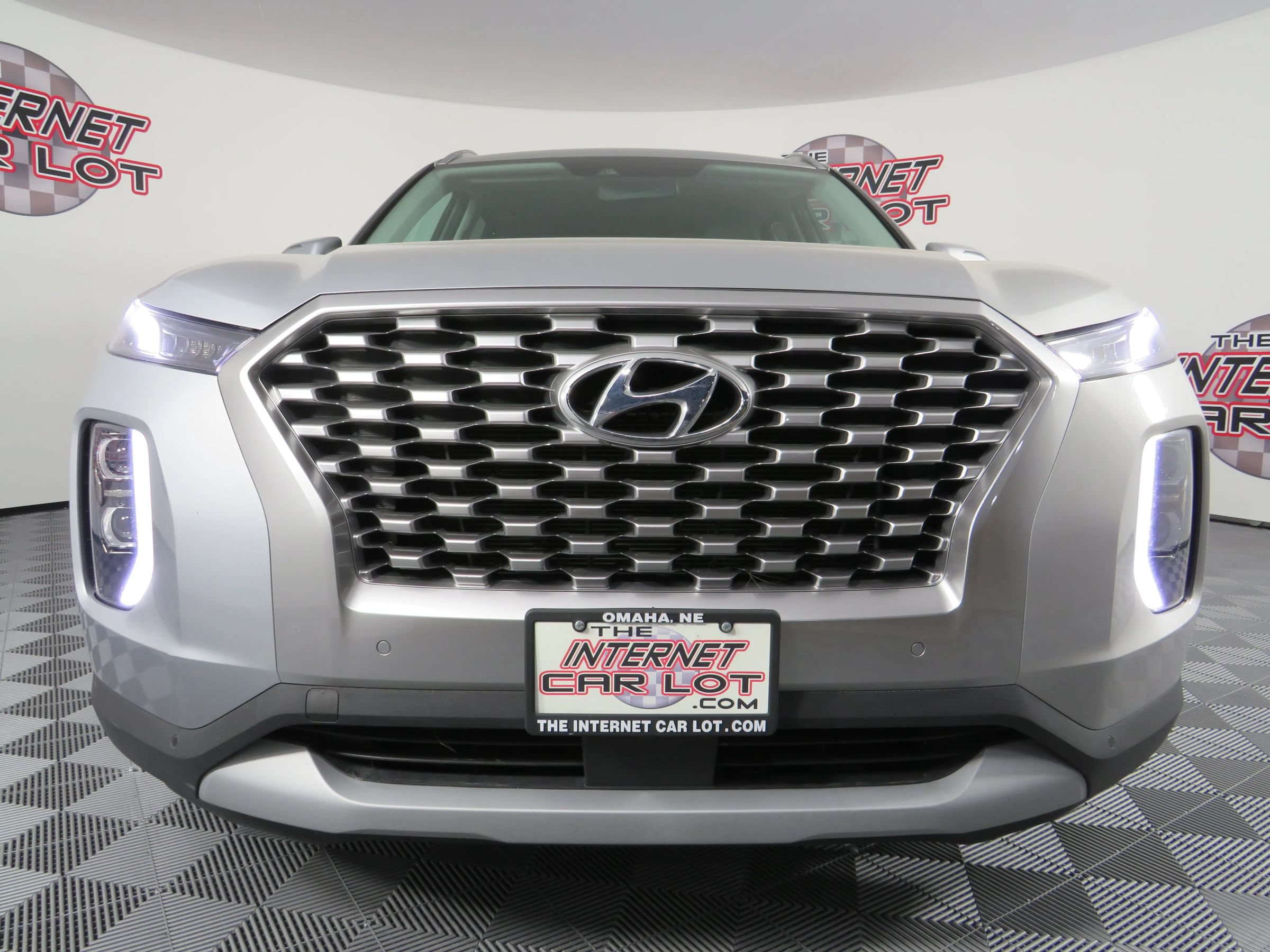 Used 2022 Hyundai Palisade SEL w/ Convenience Package AWD/4WD image 2