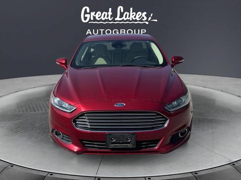 Used 2014 Ford Fusion SE w/ Equipment Group 202A FWD image 8