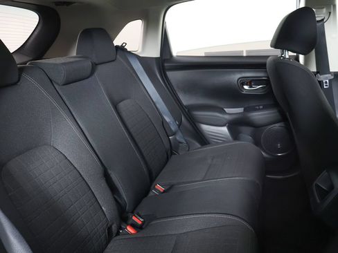 Used 2025 Honda HR-V LX image 28