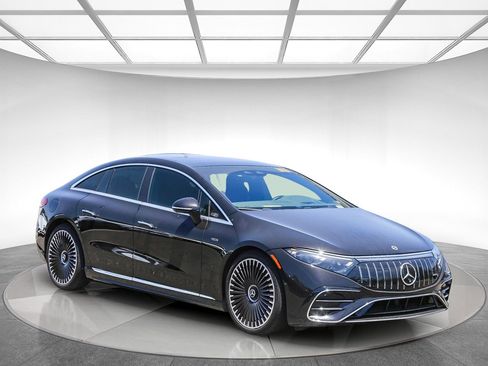 Used 2023 Mercedes-Benz EQS AMG 4MATIC image 4
