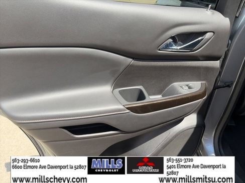 Used 2023 GMC Acadia AT4 w/ Technology Package AWD/4WD image 20