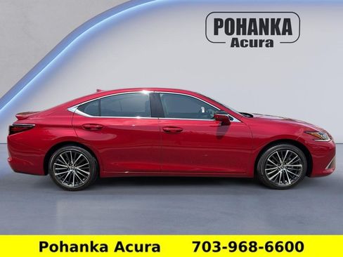 Used 2024 Lexus ES 350 w/ Premium Package FWD image 8