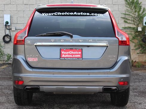 Used 2016 Volvo XC60 T6 Platinum w/ Climate Package image 4