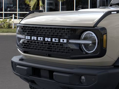New 2026 Ford Bronco Outer Banks AWD/4WD image 19