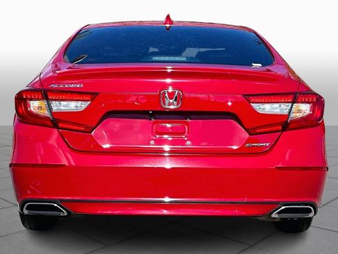 Used 2019 Honda Accord Sport image 5