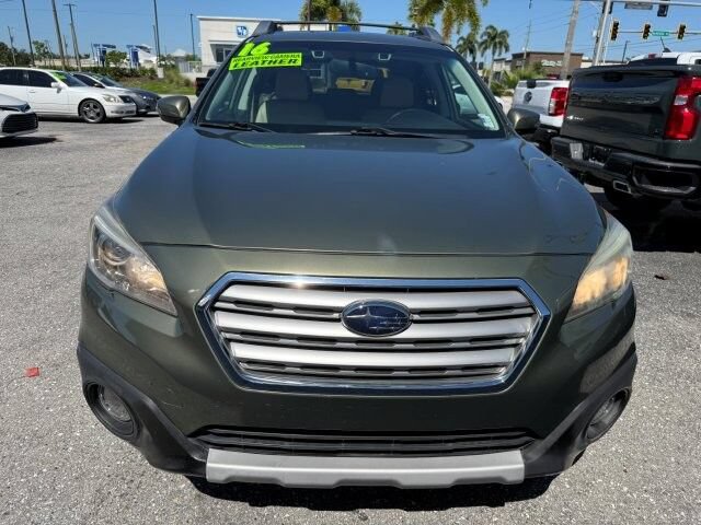 Used 2016 Subaru Outback 2.5i Limited AWD/4WD image 2