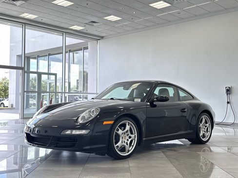 Used 2006 Porsche 911 Carrera RWD image 24