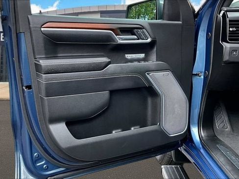 Certified 2025 GMC Sierra 1500 Denali w/ Denali Reserve Package AWD/4WD image 18